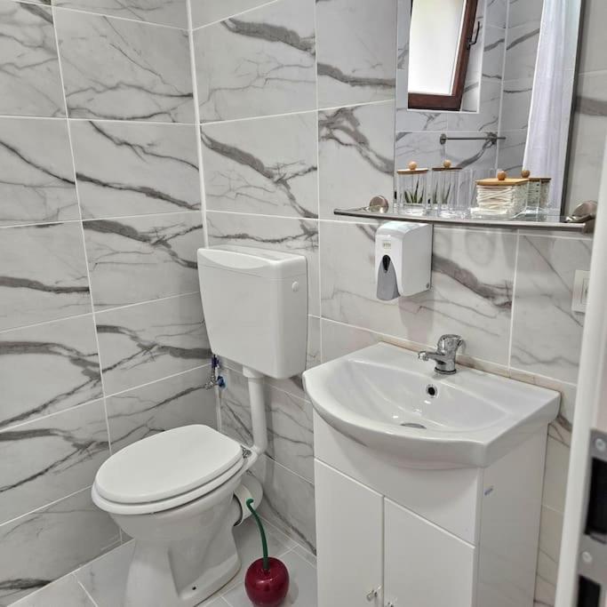 Cozy Sorada 2 Apartment Bragadiru 外观 照片